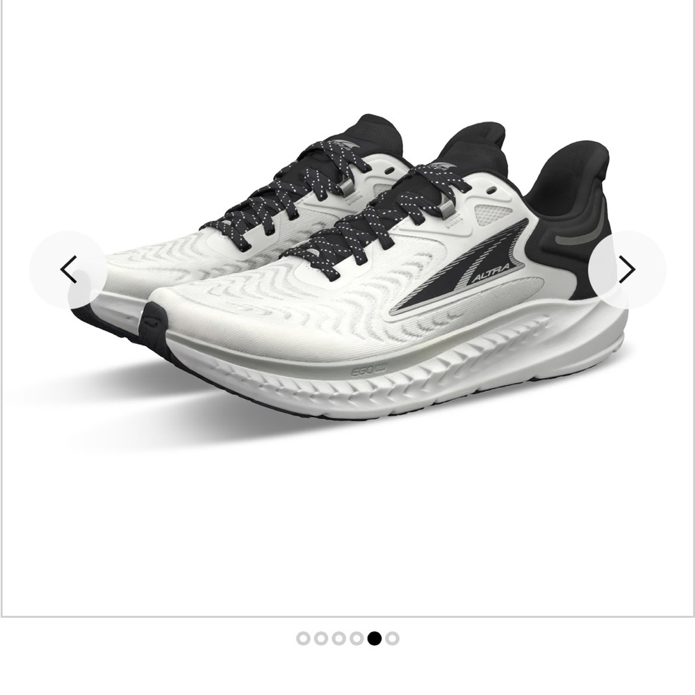 Women’s Altra Torin 7 running shoes